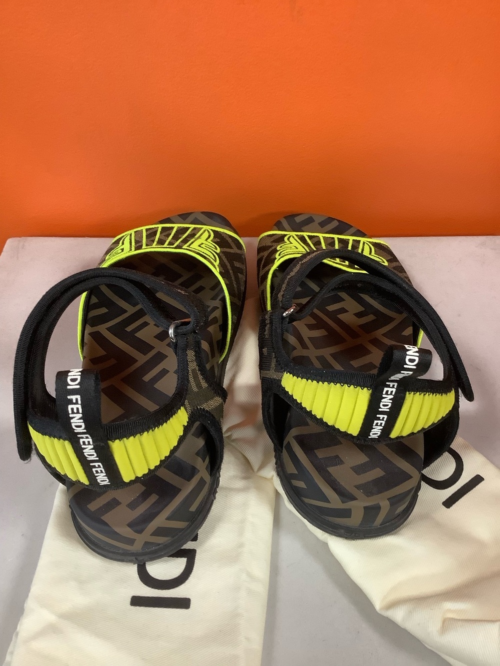 Fendi Monogram Flat Sandals - Picture 3 of 10